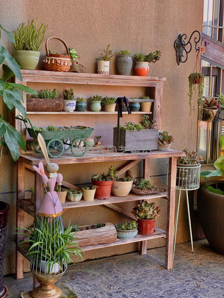 Outdoor flower shop solid wood retro succulent flower rack storage cabinet garden art multi-layer homestay furniture old grocery table