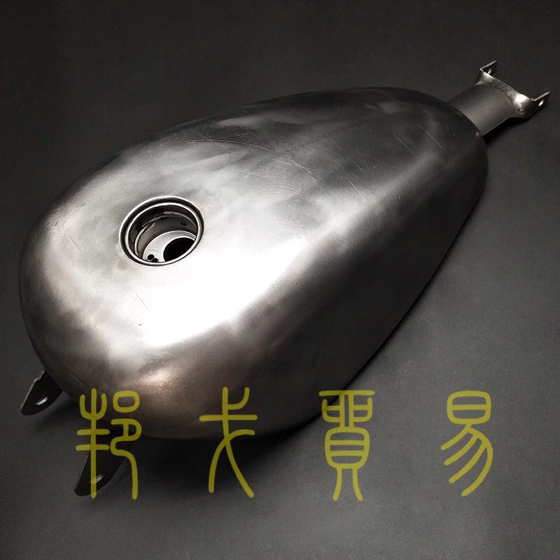 Khale XL883 XL1200 X48 X750 X750 tank 883 standard capacity retro triangle tank