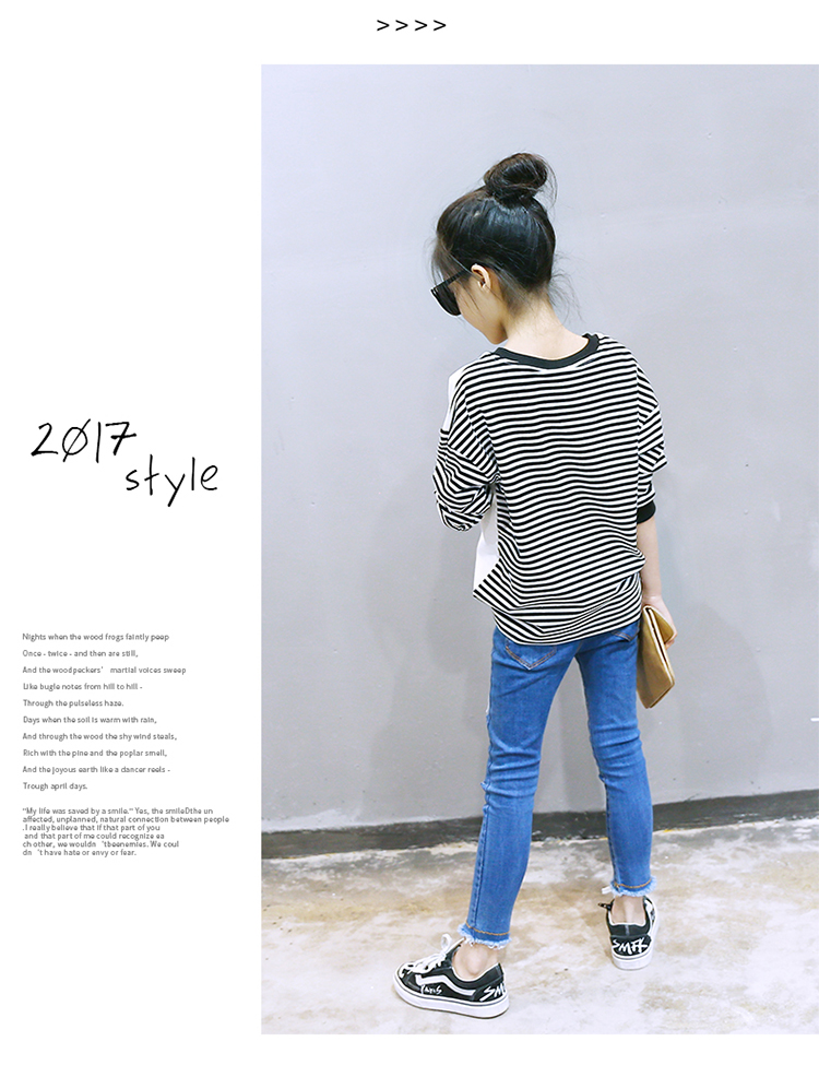 Áo thun bé gái dài tay mới trong bé trai lớn cotton nguyên chất nước ngoài mùa thu áo sơ mi cộng với nhung ấm dày váy trẻ em