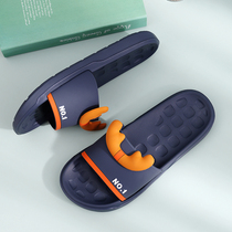 Slippers mens fashion outwear 2020 new trendy non-slip personalities lined with mens wear and casual at-home sandals