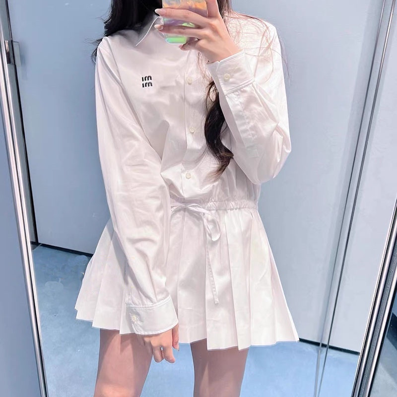 2025 New Xiaoyao Girl White Moonlight Drawstring Pleated Skirt Shirt Dress 2025 New Xiaoyao Girl White Moonlight Drawstring Pleated Skirt Shirt Dress