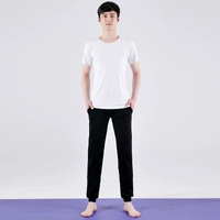 Белые штаны, круглый воротник