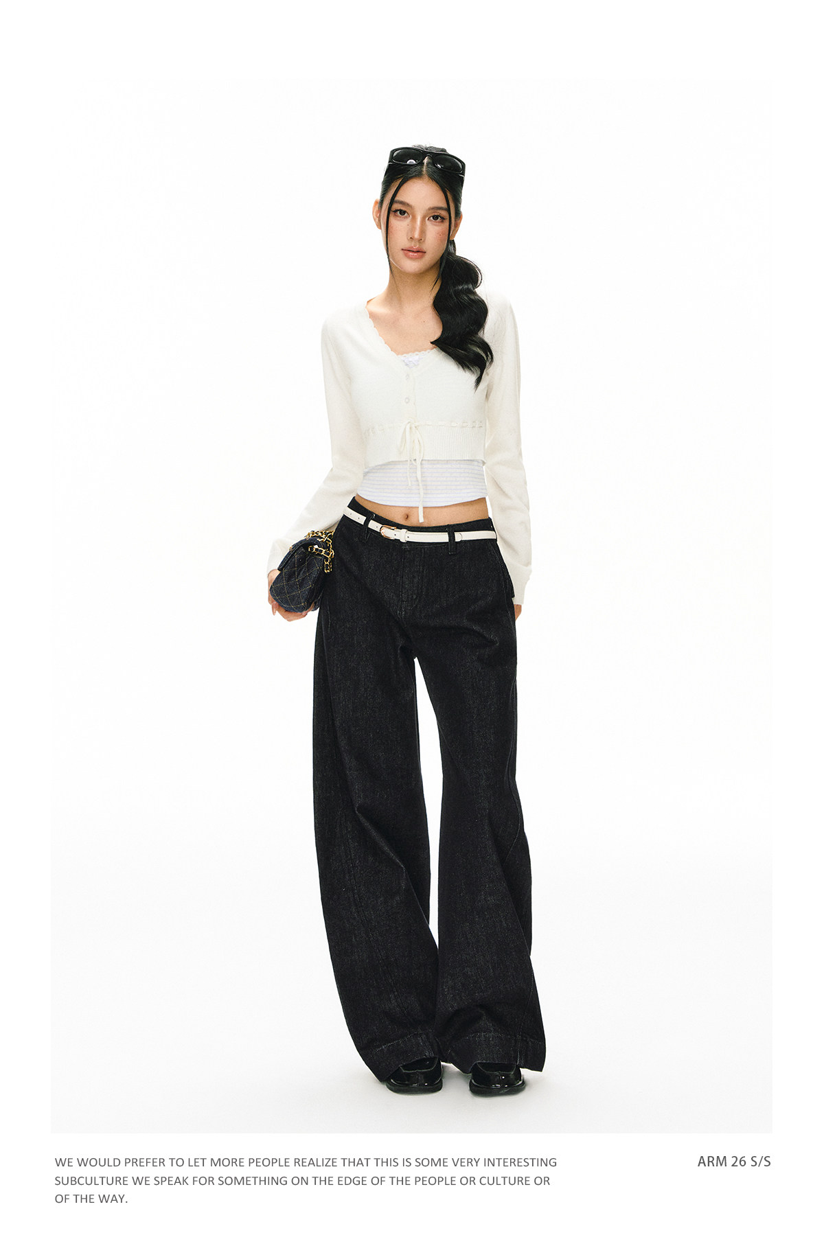 ARISEISM White V-Neck Long-Sleeve Cropped Cardigan