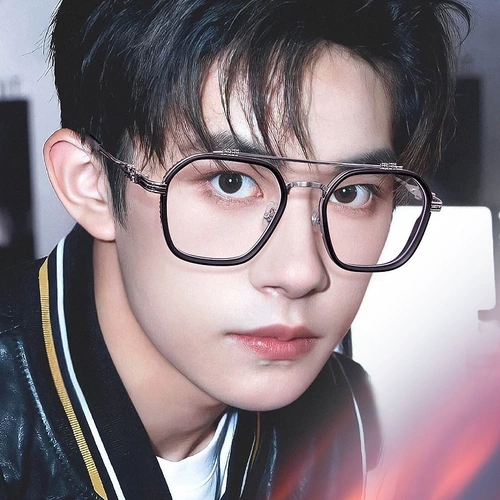 Чен Ветинг -это то же самое анти -легочное излучение света миопийские очки для мужчин в дубле лучевой луча Большая рама, лицо, доминирующее и красивое сетевая красная женщина