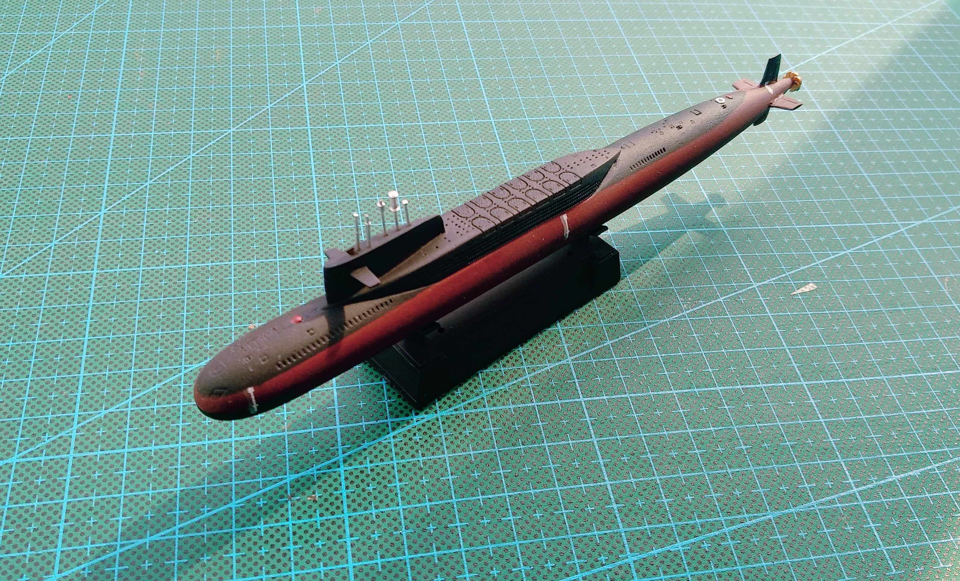 The finished product is 1 700 proportional Chinese Navy 092 class summer ballistic missile submarine