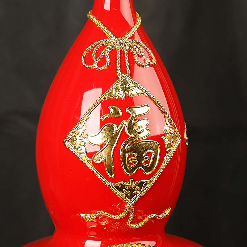 Really sheng China red porcelain vase gourd furnishing articles paint line carve handicraft creative opening version into the ritual