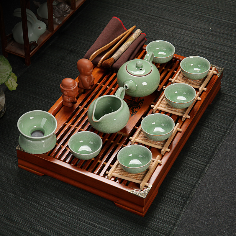 True to a whole set of ceramic tea set household kung fu tea cup solid wood tea tray tea tea accessories tea art