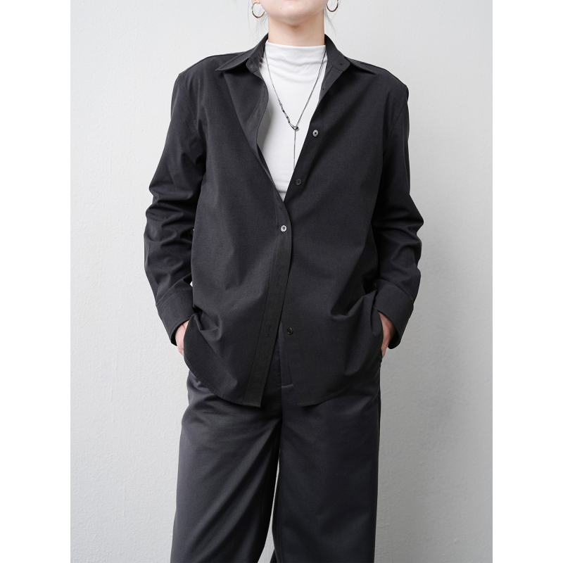 Black Acetate Wool High-Quality Shirt for Women, Machine Washable, Slightly Loose Fit, Suitable for Autumn and Winter, Versatile for Layering and Commuting