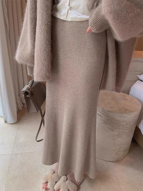 French Style Gentle Cashmere Knitted Skirt for Women, Autumn and Winter Long Skirt, Fishtail Skirt, Elegant High-Waisted Slimming Hip-Hugging Skirt