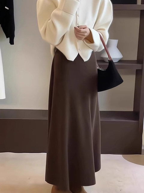 Autumn and Winter Thick Wool Knitted Skirt for Women, High-Waisted, Slimming A-Line Skirt, Elegant Umbrella Skirt, Long Skirt for Petite Women