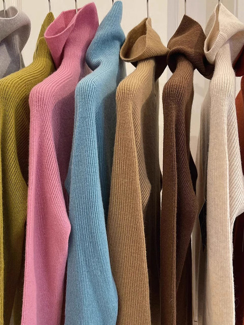 Autumn and Winter Solid Color Turtleneck Wool Knit Sweater for Women, High-End and Elegant, Suitable as an Inner Layer, Unique and Stylish Top