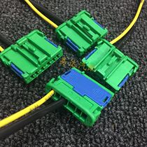 New original Nissan Sylphy Tiida Yida Yida Junyi automatic air blower resistance fan plug 3 square wire