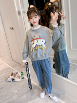 Childrens Korean version suit girl long sleeve sweatshirt spring autumn clothing fashion broadlegged jeans Two sets of big child foreign air