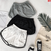 . 2019 Chân Summer New Loose eo Loose đơn giản màu thể thao giản dị quần short hiển thị nạc quần nóng sinh viên