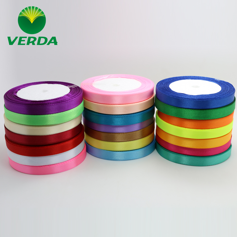 Fabric with a cloth in the cloth