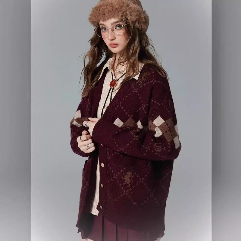 Harry Potter Collaboration Sweater with Diamond Pattern and Color-Blocking Jacquard Cardigan for Women, 2024 Autumn and Winter, Loose Fit, College Style