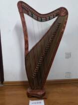 60-string hand-plucked and transposed harp Ba Huamu