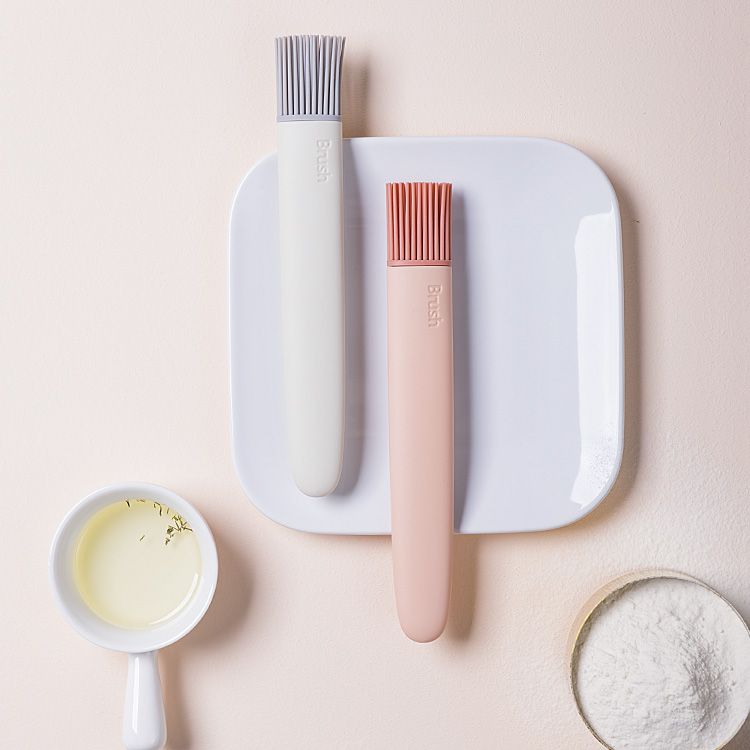 Wooden household silicone small oil brush food-grade barbecue brush baking tool high temperature kitchen cooking small brush