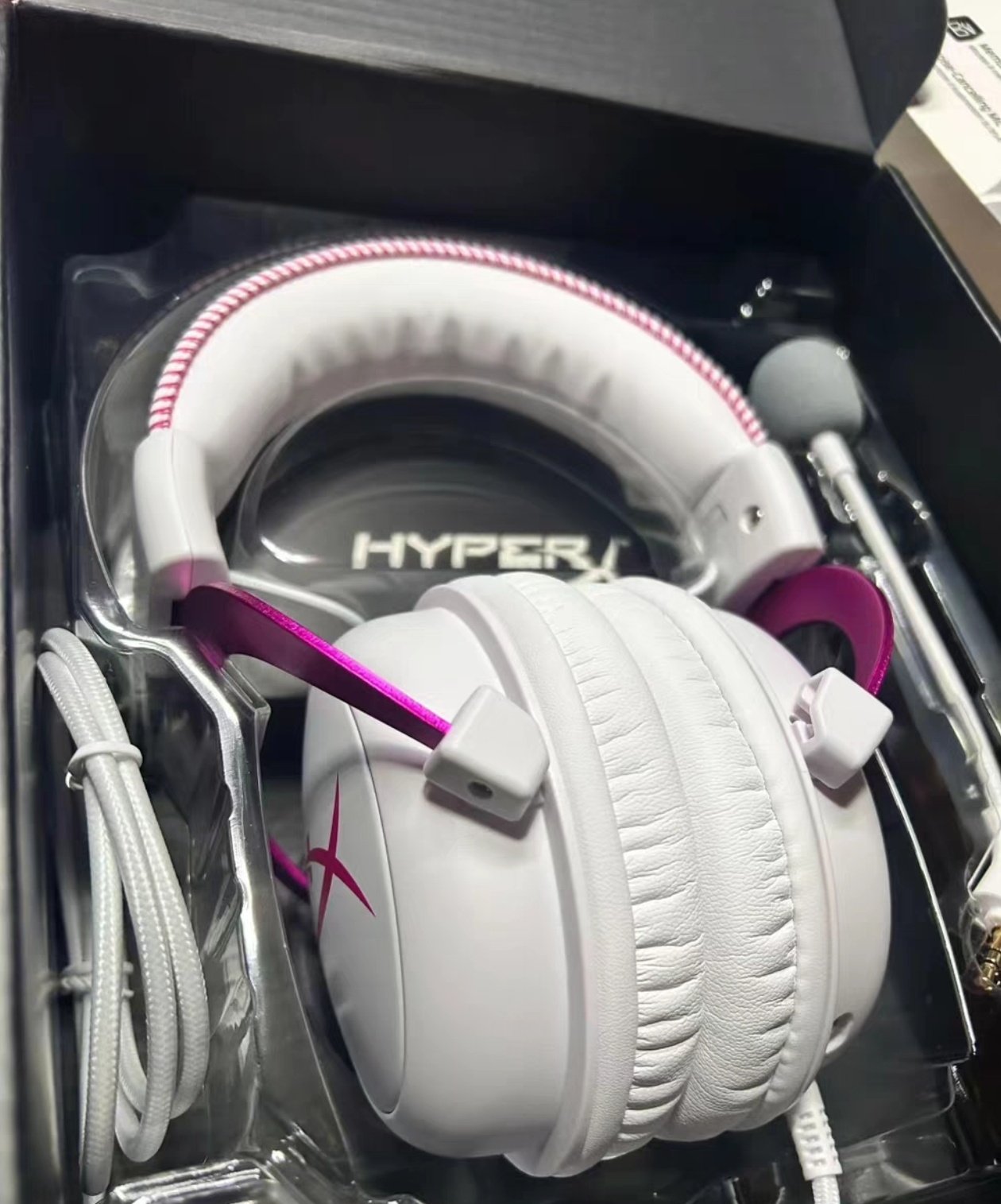 Brand New Genuine HyperX Hurricane Cloud2 Headset Pink and White