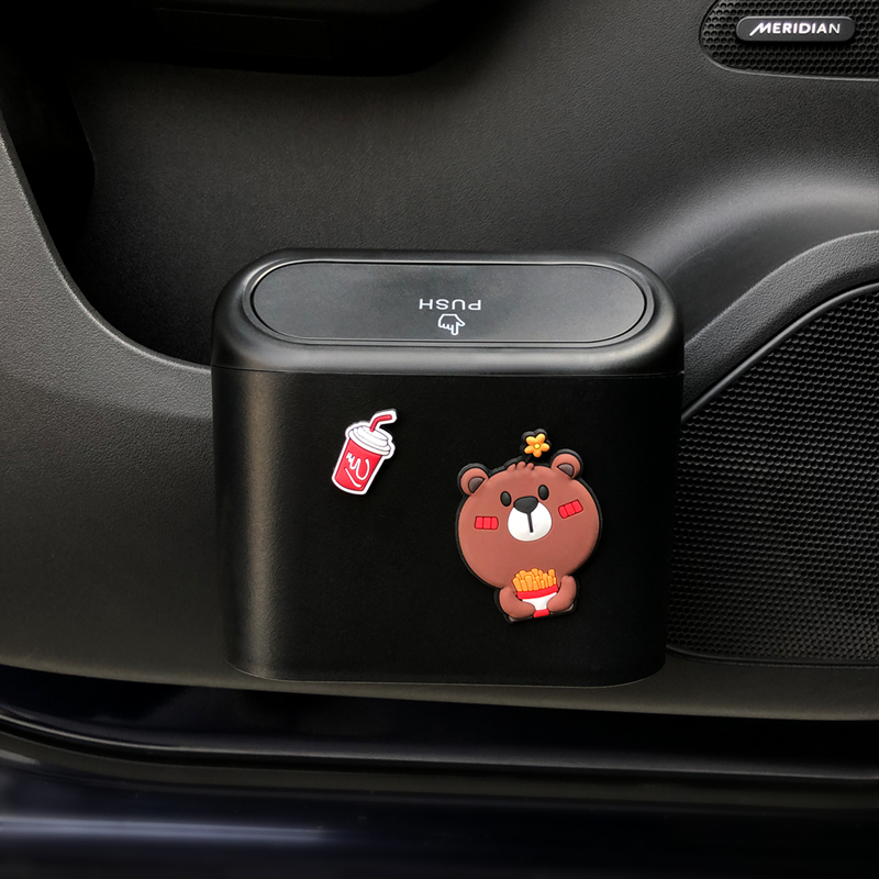 Car trash trash in car in car hanging cartridge trash bag to collect creative cute car door hanging barrel