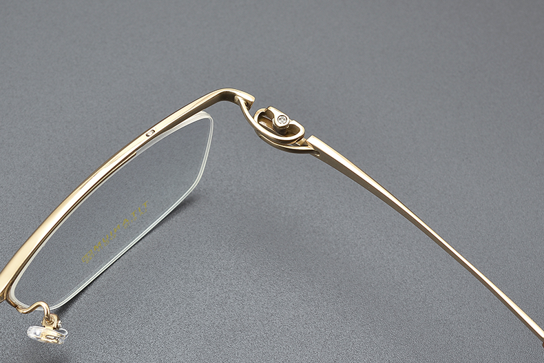 Aimee Eyeglasses with Accessories