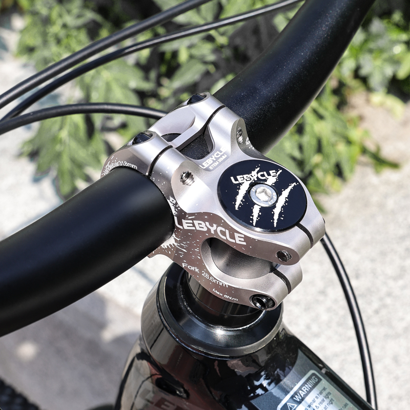 Lebaikeマウンテンバイククロスカントリー31.8ショートAM超軽量中空0°アルミ合金ハンドルバーアクセサリー