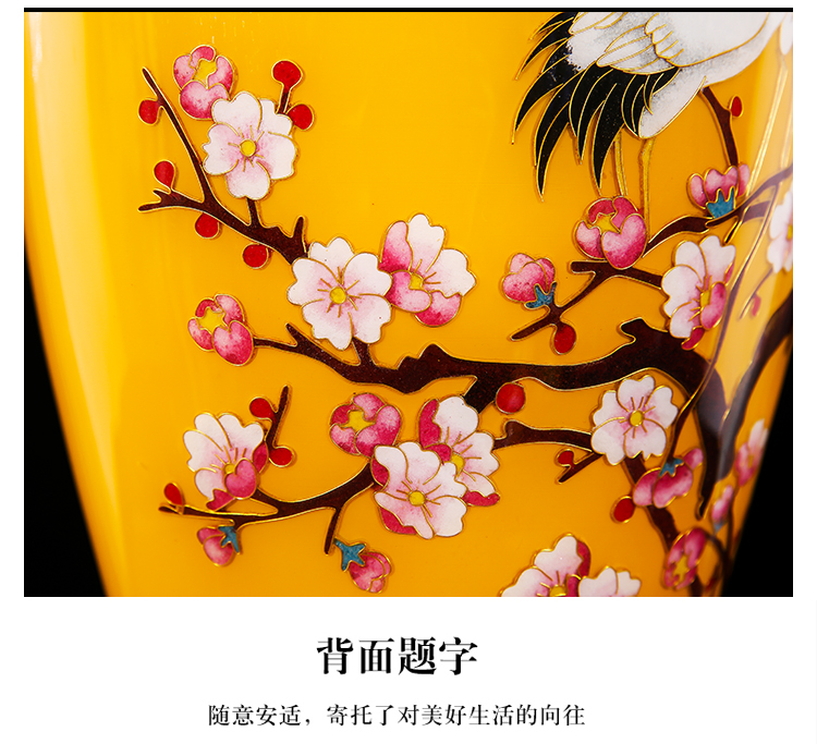 Jingdezhen ceramics vase golden yellow crane birthday figure in modern Chinese style living room decoration decoration furnishing articles