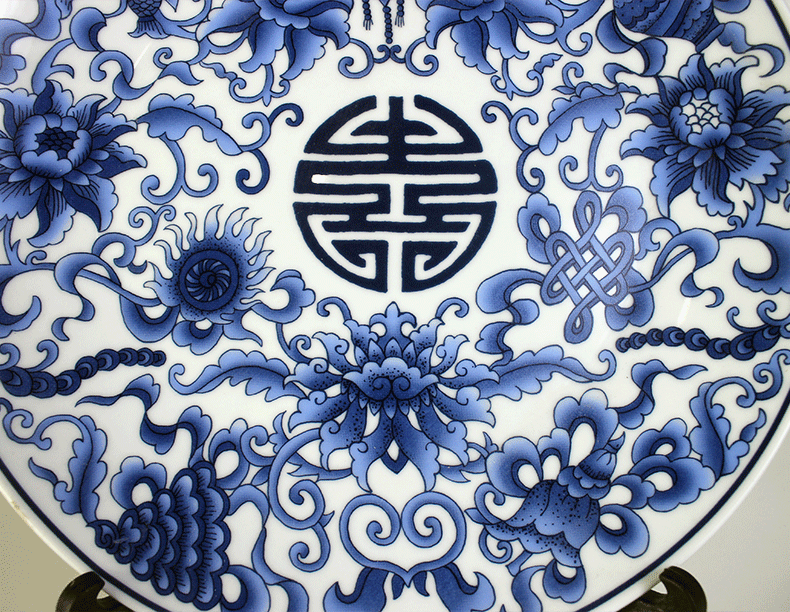 Blue and white porcelain of jingdezhen ceramics plate modern furnishing articles sitting room ark, rich ancient frame of Chinese style household ornaments