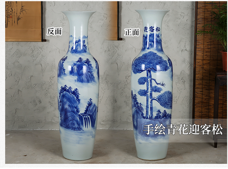 Jingdezhen ceramics of large blue and white porcelain vase hotel opening modern Chinese flower arrangement sitting room adornment is placed