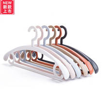  (Light luxury high-end brand)Coat hanger wide shoulder seamless non-slip household hanging clothes thickened and thickened a shelf of clothes