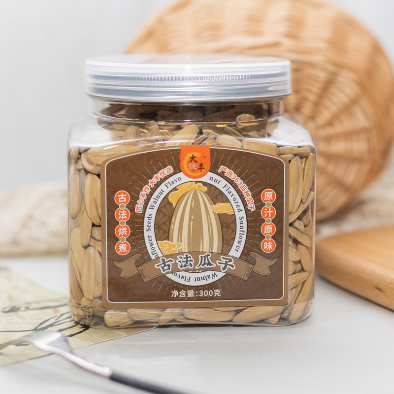 Great Fangu Fagua 300g New canned keep easy to save sea salt walnut taste Salt Scented melon sunflower seed