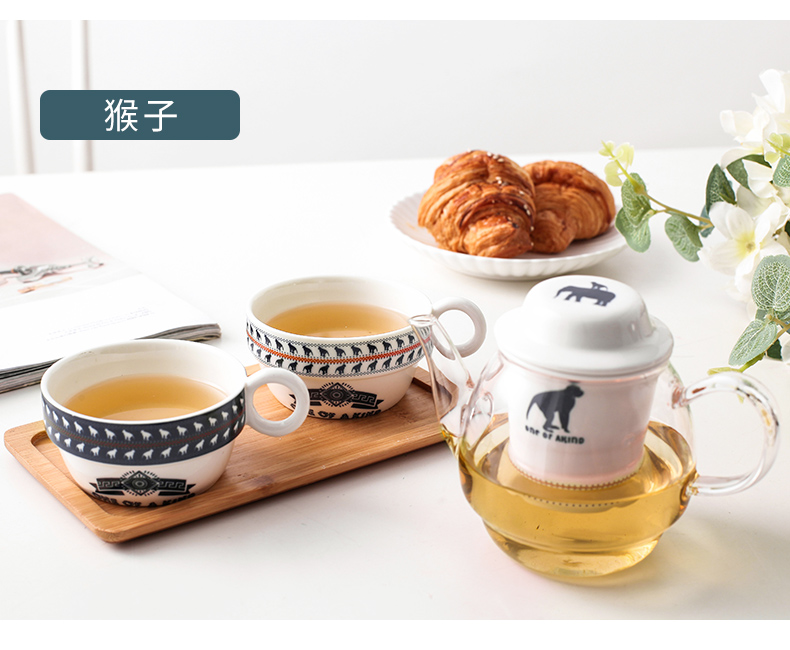 The teapot teacup tea tray afternoon tea kettle ceramic teapot set glass tea cup of tea