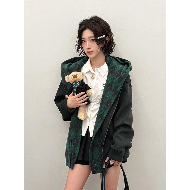 Harry Potter Retro Preppy Style Casual Cardigan Jacket Unisex Patchwork Plaid Fake Two-Piece Hooded Sweatshirt Harry Potter Retro Preppy Style Casual Cardigan Jacket Unisex Patchwork Plaid Fake Two-Piece Hooded Sweatshirt