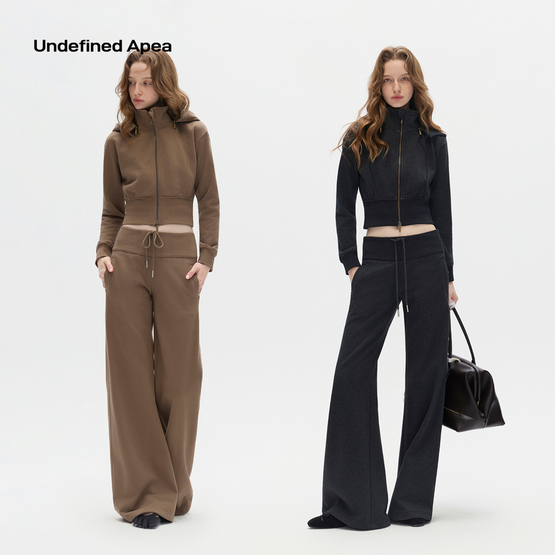 Apea Detachable Zip-Up Hooded Short Sweatshirt Jacket with Wide Ribbed Low-Rise Flared Wide-Leg Pants Two-Piece Set Apea Detachable Zip-Up Hooded Short Sweatshirt Jacket with Wide Ribbed Low-Rise Flared Wide-Leg Pants Two-Piece Set