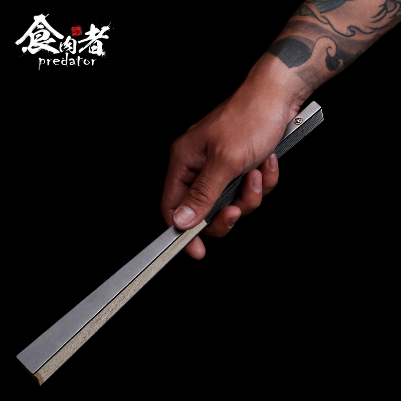 Carnivored titanium alloy folding fan 9-inch eighteen Fang Daya Defense Tactical body Tai Chi Kung Fu Steel Bone fan Lilly-Taobao