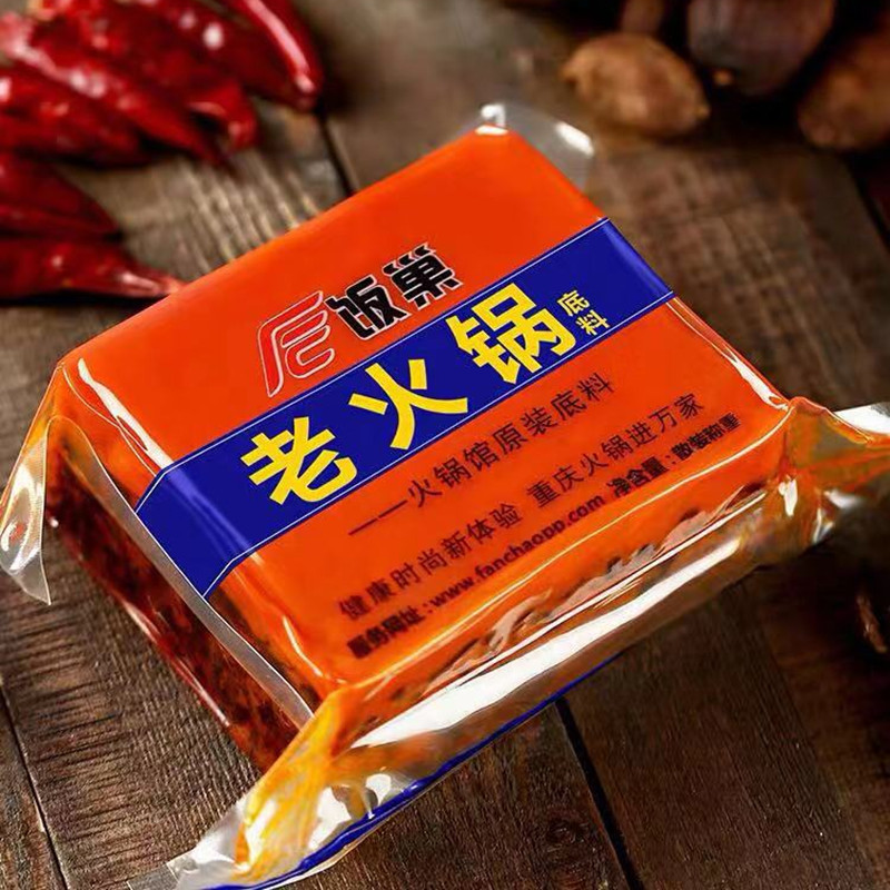 Rice Nest Chongqing Old Hotpot Beef Butter Bottom Stock 400g * 2 bags Home Sichuan Spicy Hot strings Red Oil Kitchen Seasoning