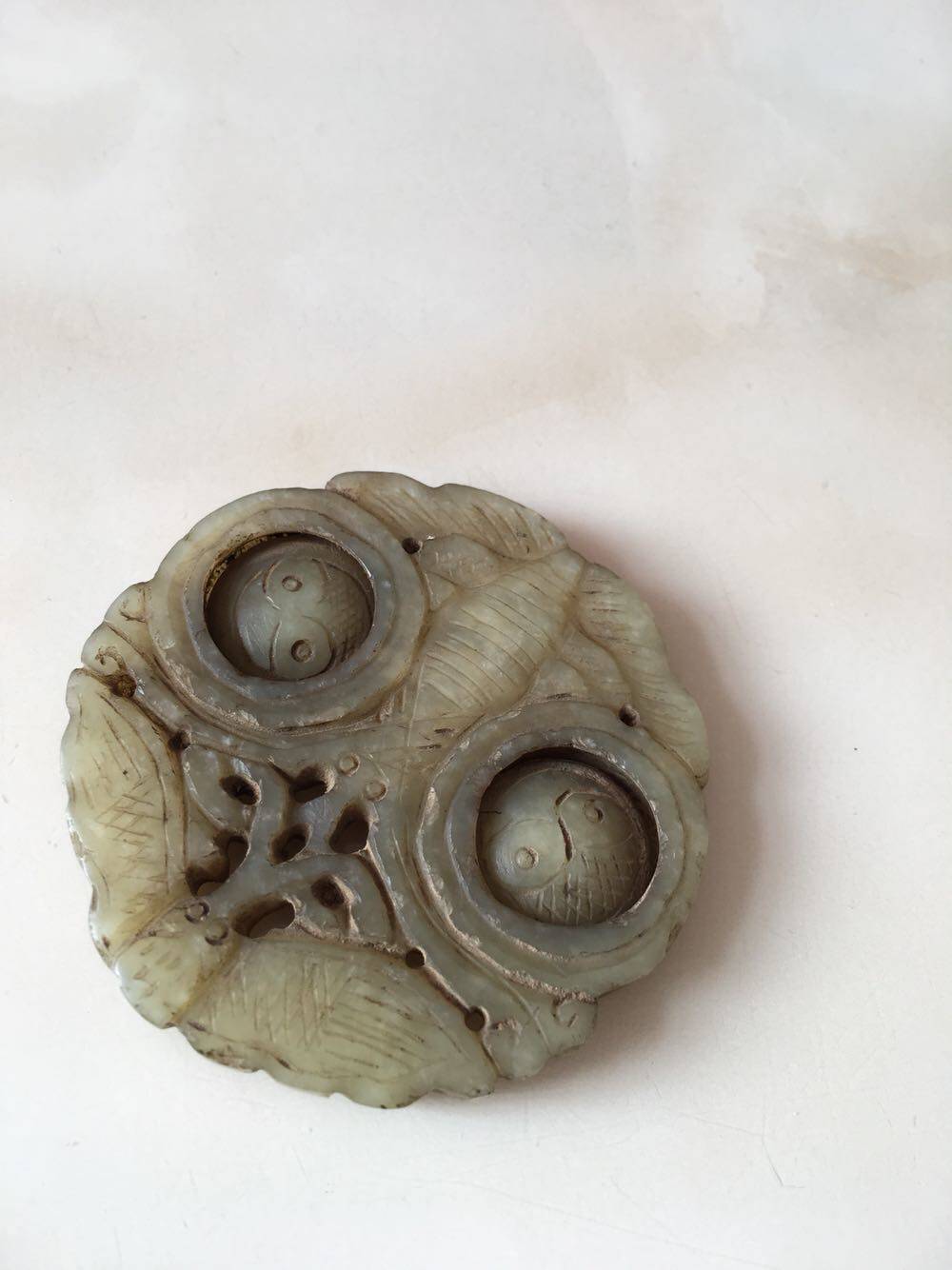 Ancient jade and old jade handle pendant bat in front of you