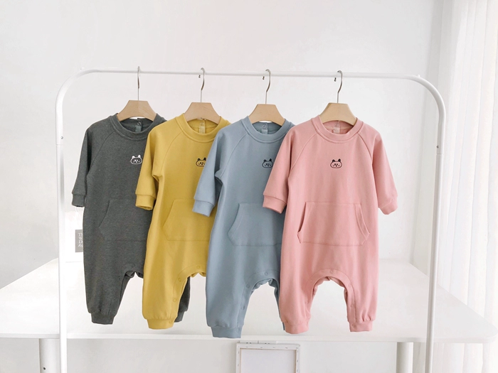 Chen Chen Ma quần áo trẻ em sơ sinh Quần áo trẻ em Xiêm quần áo mùa xuân 0-1-2 tuổi bé romper mèo dài tay - Áo liền quần quần áo sành điệu cho be gái
