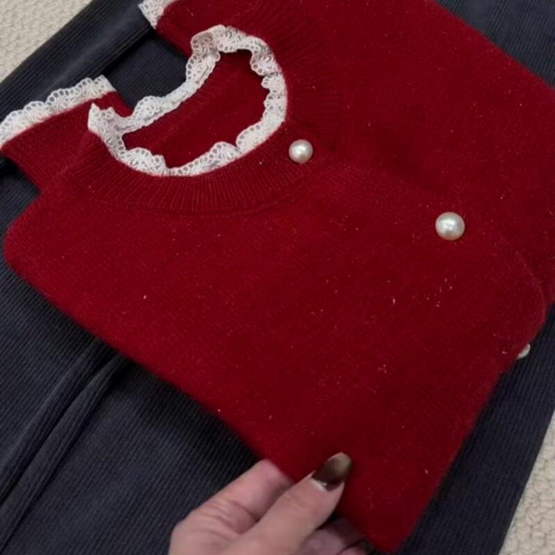 Korean Style Lace Splicing Round Neck Red Knitted Cardigan for Women 2026 Autumn and Winter High-End Beautiful Pearl Button Top Trendy Korean Style Lace Splicing Round Neck Red Knitted Cardigan for Women 2026 Autumn and Winter High-End Beautiful Pearl Button Top Trendy