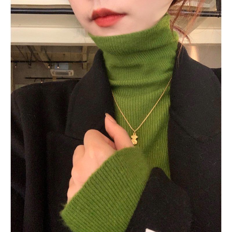2022 early autumn new turtleneck sweater women's Western style inner bottoming shirt autumn and winter knitted sweater short green top