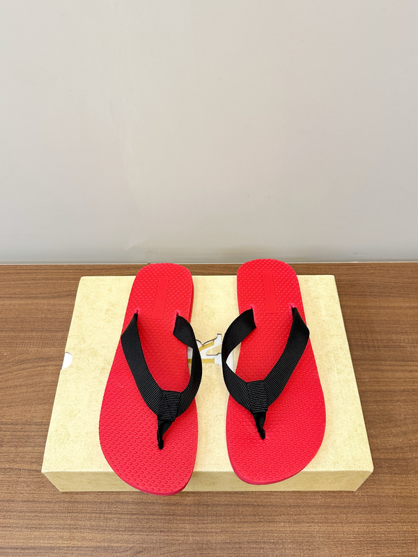 [Summer Minimalist Style] Red-Soled Black-Strap Flip-Flops for Women, Non-Slip Thong Sandals for Outdoor Wear, Beach Slippers