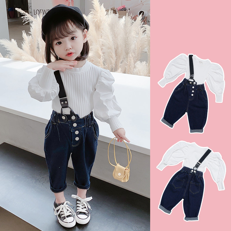 Tide brand girls denim holding baby bag pants two-piece autumn clothes 2022 Western style children's Korean version of fashionable children's baby suit