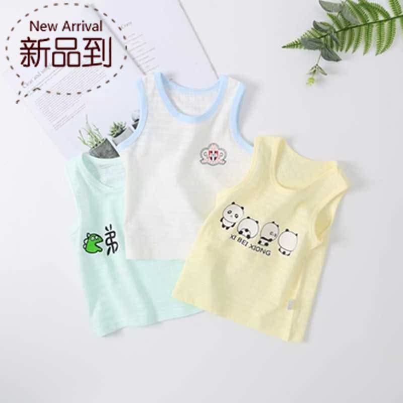 7 tháng hè nhỏ bên trong cậu bé mặc một kho báu nữ childrens vest một siêu 12 mỏng 2 nhân vật làm việc ngựa Clip cậu bé con toàn tây.