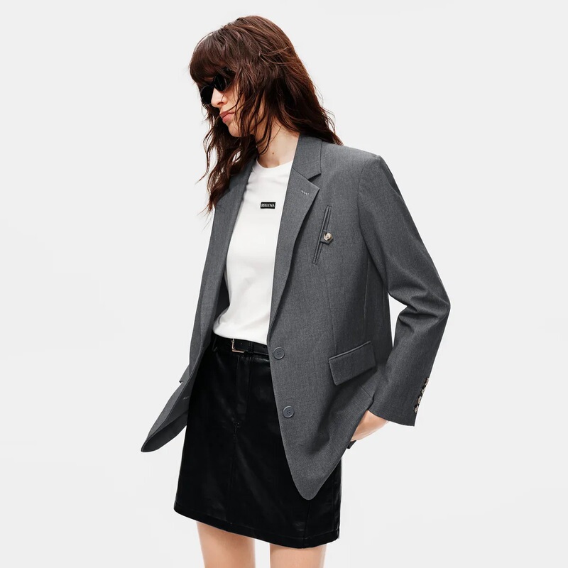 Limited Time Clearance Sale! Retro Commuter Loose-Fitting Drop-Shoulder Blazer 2026 Autumn New Women's Suit Jacket Limited Time Clearance Sale! Retro Commuter Loose-Fitting Drop-Shoulder Blazer 2026 Autumn New Women's Suit Jacket
