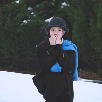 Korean style rolled edge bowler hat for women winter