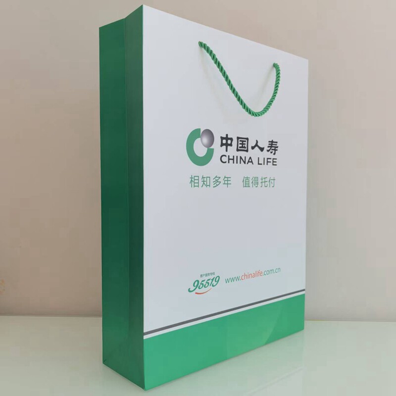 中国人寿纸手提袋怎么选？2026年保险公司展业袋定制为何更重环保材质与结构适配性？