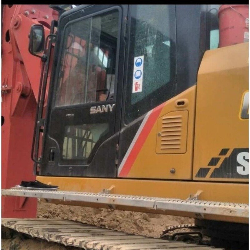 Sany Sr360R Rotary Drilling Rig 405R Drilling Machine 285 Glass Front Shield Upper and Lower Left Door Sliding Rear Shield Right Boom