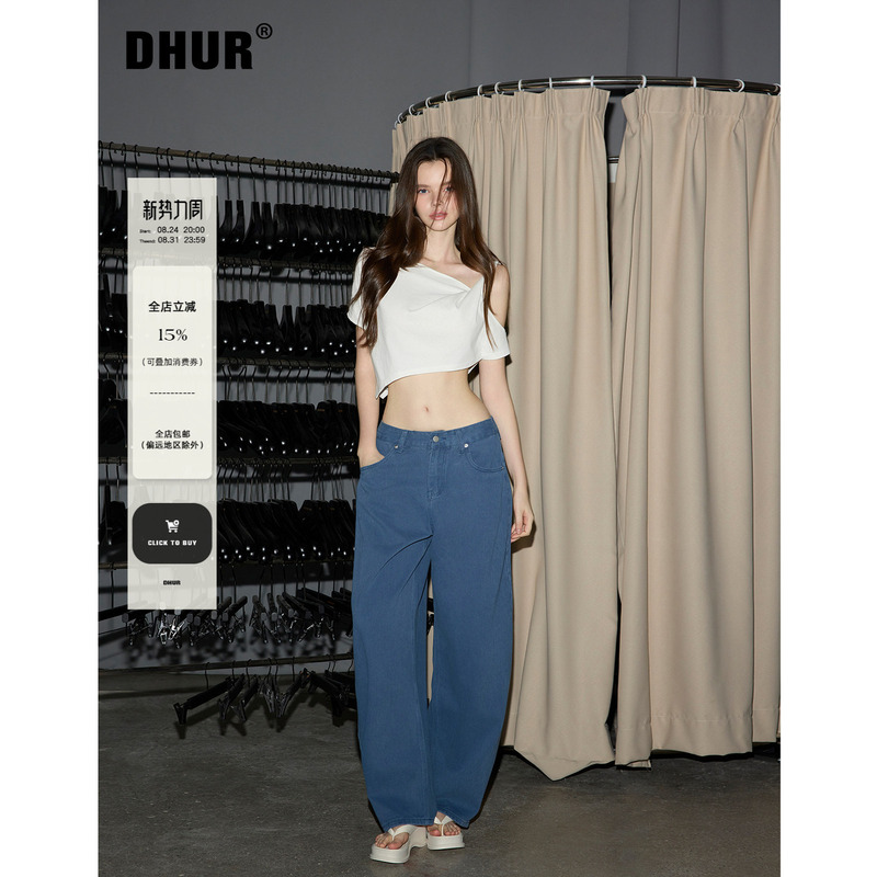 Dhur Lazy and Pure Style Off-Shoulder T-Shirt, White Twisted Design with Irregular Cut, Slimming Waist-Revealing Short Top Dhur Lazy and Pure Style Off-Shoulder T-Shirt, White Twisted Design with Irregular Cut, Slimming Waist-Revealing Short Top