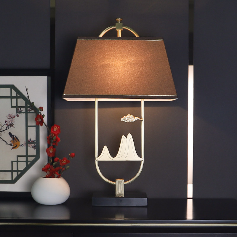 Table light bed Headlights bedroom New Chinese living room wedding bookhouse retro home Mountain Cloud Zen Lightly Luxurious copper lamps