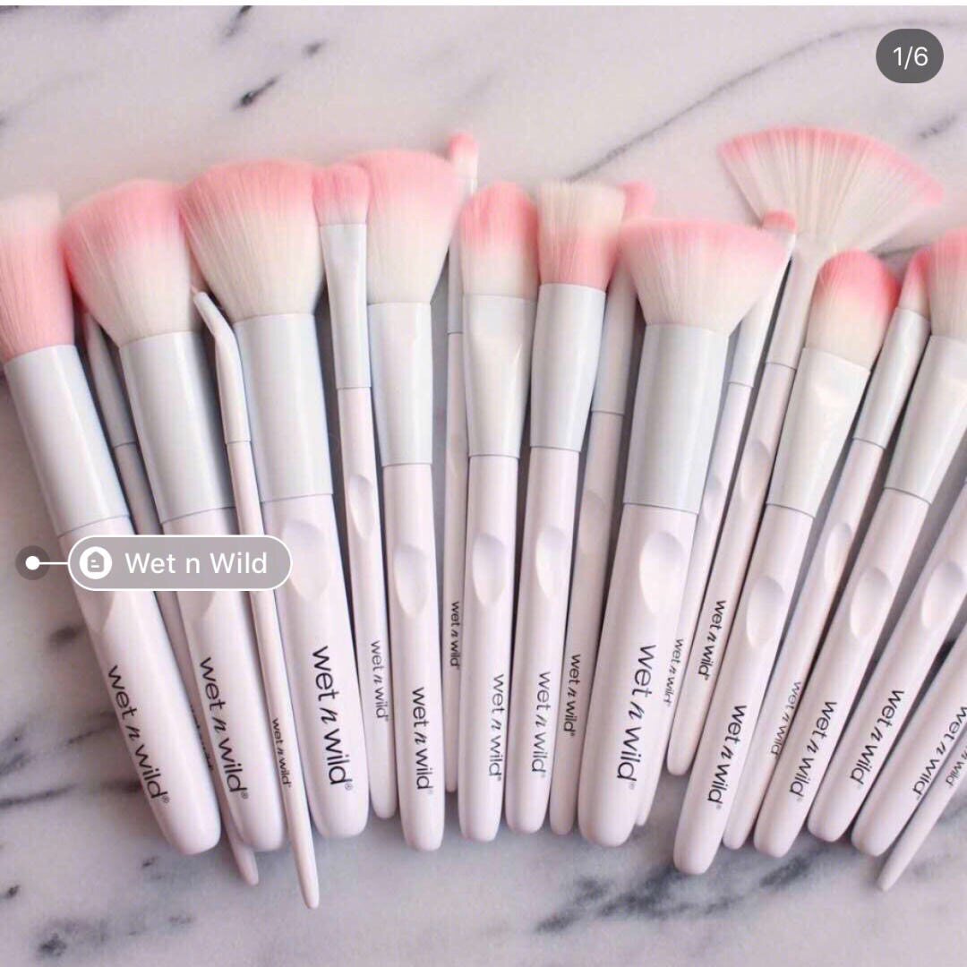 Wet and wild wet n wind makeup brush C781B C782B lip line eyebrow shadow blush brush brush brush